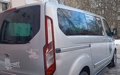 Ford Tourneo Custom I рестайлинг, 2014 год, 2 000 000 рублей, 3 фотография