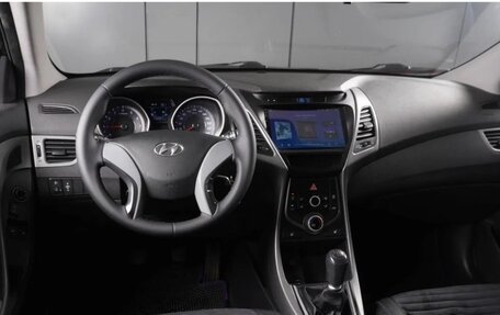 Hyundai Elantra V, 2014 год, 870 000 рублей, 6 фотография