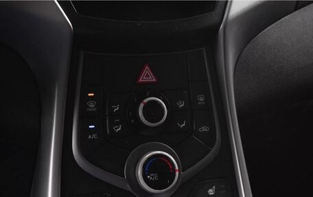 Hyundai Elantra V, 2014 год, 870 000 рублей, 13 фотография