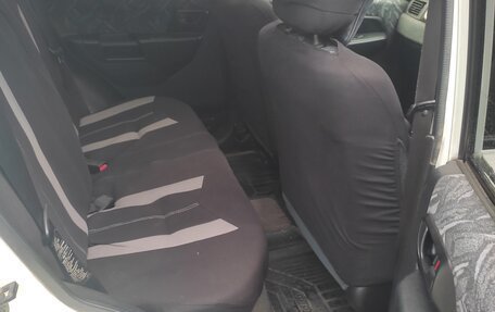 Mitsubishi Pajero iO, 1999 год, 250 000 рублей, 8 фотография
