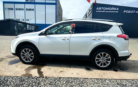 Toyota RAV4, 2016 год, 2 700 000 рублей, 3 фотография