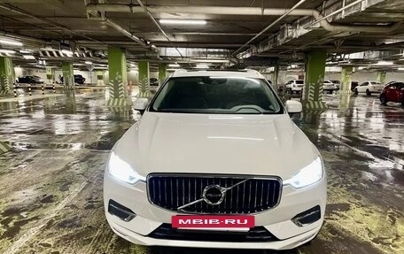 Volvo XC60 II, 2018 год, 3 950 000 рублей, 2 фотография