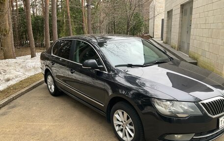 Skoda Superb III рестайлинг, 2013 год, 999 000 рублей, 11 фотография