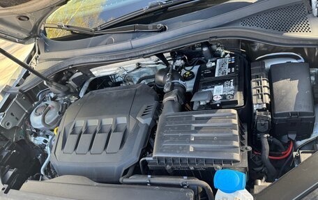 Volkswagen Tiguan II, 2020 год, 3 050 000 рублей, 8 фотография