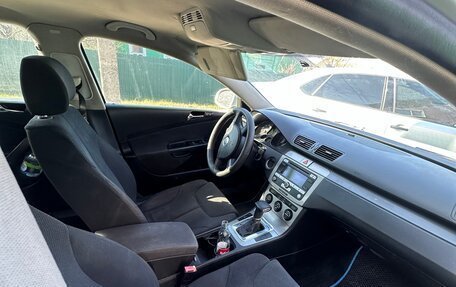Volkswagen Passat B6, 2006 год, 700 000 рублей, 6 фотография