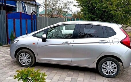 Honda Fit III, 2016 год, 1 230 000 рублей, 3 фотография