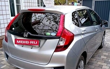Honda Fit III, 2016 год, 1 230 000 рублей, 7 фотография