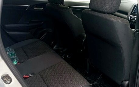 Honda Fit III, 2016 год, 1 230 000 рублей, 12 фотография