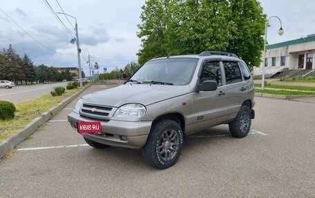 Chevrolet Niva I рестайлинг, 2009 год, 400 000 рублей, 1 фотография