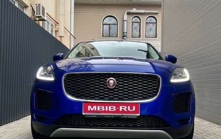 Jaguar E-Pace, 2019 год, 3 300 000 рублей, 1 фотография