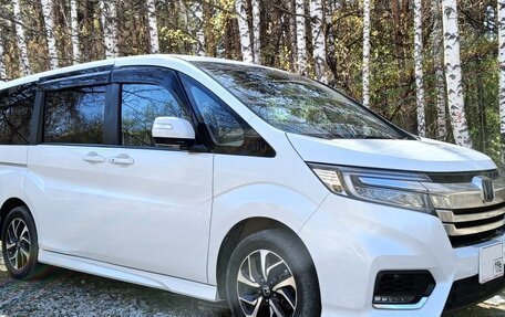 Honda Stepwgn IV, 2018 год, 2 500 000 рублей, 7 фотография