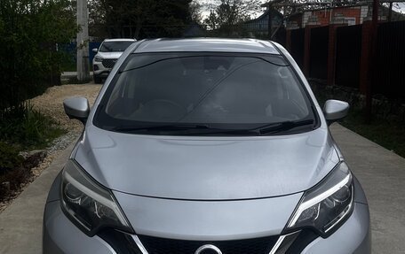Nissan Note II рестайлинг, 2017 год, 950 000 рублей, 1 фотография