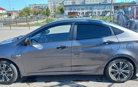 Hyundai Solaris II рестайлинг, 2014 год, 750 000 рублей, 5 фотография
