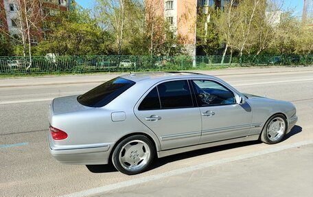 Mercedes-Benz E-Класс, 2000 год, 1 600 000 рублей, 31 фотография