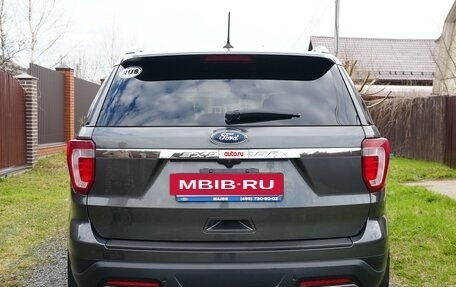 Ford Explorer VI, 2018 год, 3 380 000 рублей, 4 фотография