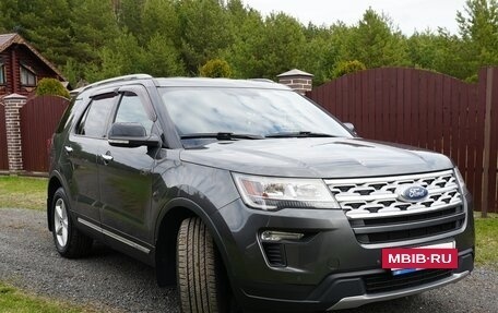 Ford Explorer VI, 2018 год, 3 380 000 рублей, 3 фотография