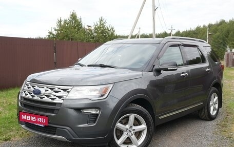 Ford Explorer VI, 2018 год, 3 380 000 рублей, 2 фотография