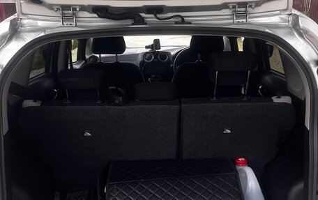 Nissan Note II рестайлинг, 2017 год, 950 000 рублей, 20 фотография