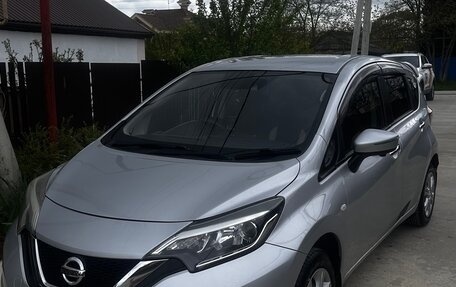 Nissan Note II рестайлинг, 2017 год, 950 000 рублей, 3 фотография