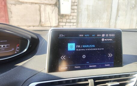 Peugeot 5008 II, 2017 год, 1 850 000 рублей, 15 фотография