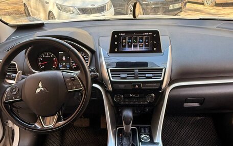 Mitsubishi Eclipse Cross, 2018 год, 2 450 000 рублей, 3 фотография