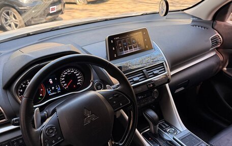 Mitsubishi Eclipse Cross, 2018 год, 2 450 000 рублей, 10 фотография