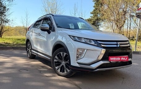 Mitsubishi Eclipse Cross, 2018 год, 2 450 000 рублей, 7 фотография