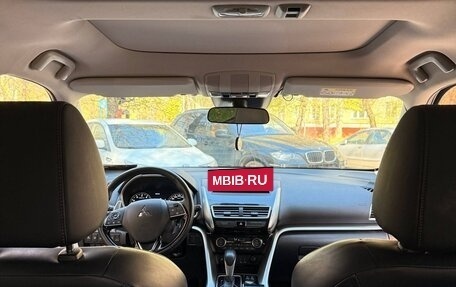 Mitsubishi Eclipse Cross, 2018 год, 2 450 000 рублей, 28 фотография