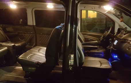 Mercedes-Benz Viano, 2011 год, 1 800 000 рублей, 28 фотография