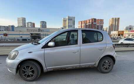 Toyota Vitz, 2000 год, 290 000 рублей, 3 фотография