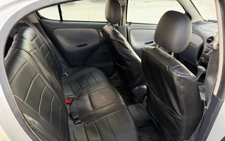 Toyota Vitz, 2000 год, 290 000 рублей, 7 фотография
