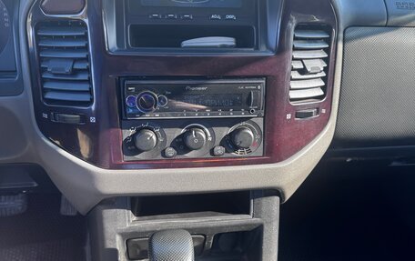 Mitsubishi Montero III, 2001 год, 850 000 рублей, 18 фотография