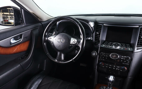 Infiniti FX II, 2012 год, 1 799 000 рублей, 17 фотография
