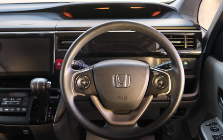 Honda Stepwgn IV, 2015 год, 1 799 000 рублей, 13 фотография