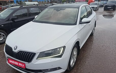 Skoda Superb III рестайлинг, 2015 год, 1 470 000 рублей, 3 фотография