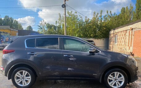 KIA Sportage IV рестайлинг, 2018 год, 2 400 000 рублей, 3 фотография