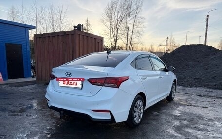 Hyundai Solaris II рестайлинг, 2017 год, 1 180 000 рублей, 2 фотография