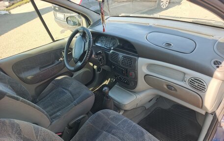 Renault Scenic III, 2001 год, 255 000 рублей, 6 фотография