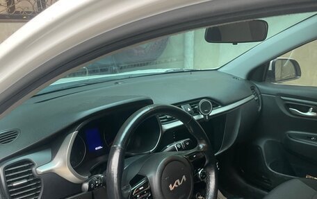 KIA Rio IV, 2021 год, 1 250 000 рублей, 4 фотография