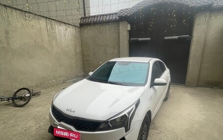 KIA Rio IV, 2021 год, 1 250 000 рублей, 2 фотография