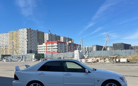 Toyota Altezza, 1999 год, 550 000 рублей, 5 фотография
