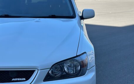 Toyota Altezza, 1999 год, 550 000 рублей, 4 фотография