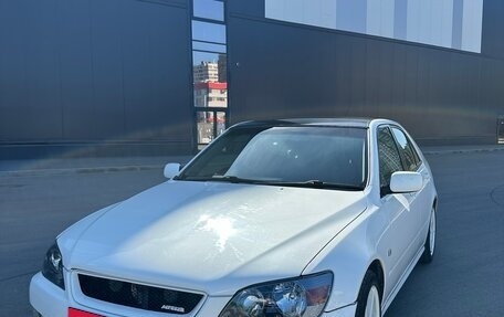 Toyota Altezza, 1999 год, 550 000 рублей, 2 фотография
