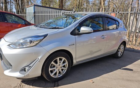 Toyota Aqua I, 2017 год, 1 280 000 рублей, 7 фотография
