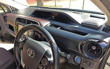 Toyota Aqua I, 2017 год, 1 280 000 рублей, 10 фотография