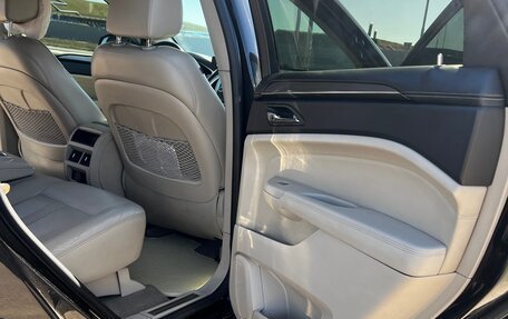 Cadillac SRX II рестайлинг, 2011 год, 1 290 000 рублей, 16 фотография