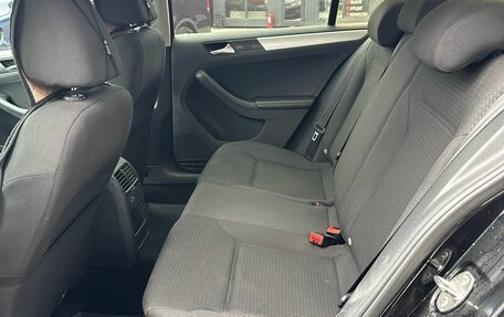 Volkswagen Jetta VI, 2017 год, 1 299 000 рублей, 11 фотография