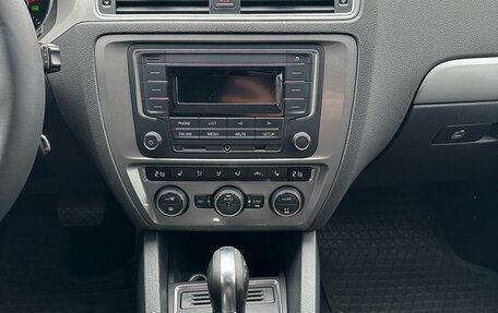 Volkswagen Jetta VI, 2017 год, 1 299 000 рублей, 14 фотография