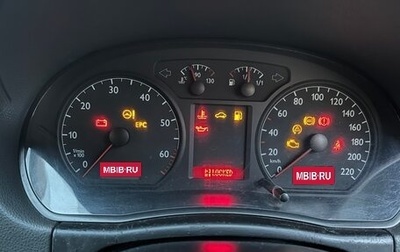 Volkswagen Polo IV рестайлинг, 2002 год, 300 000 рублей, 1 фотография