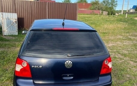 Volkswagen Polo IV рестайлинг, 2002 год, 300 000 рублей, 13 фотография